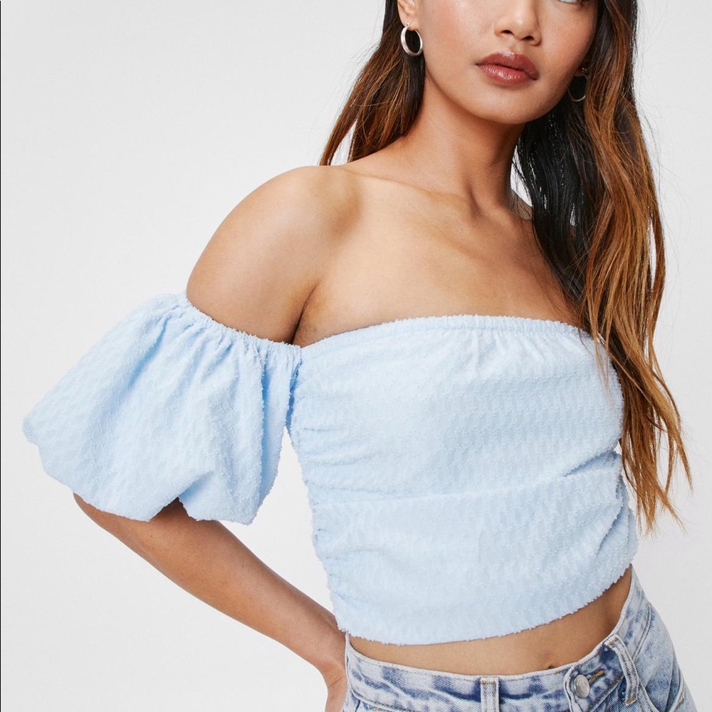 Nasty gal • off the shoulder ruched crop top • nwt